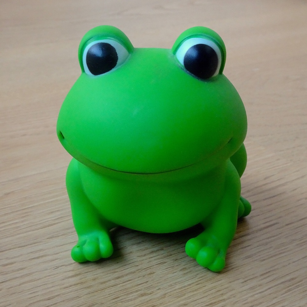 Happy Lime Green Frog Toy - Cute, Funny Springtime Children's Toy 🐸